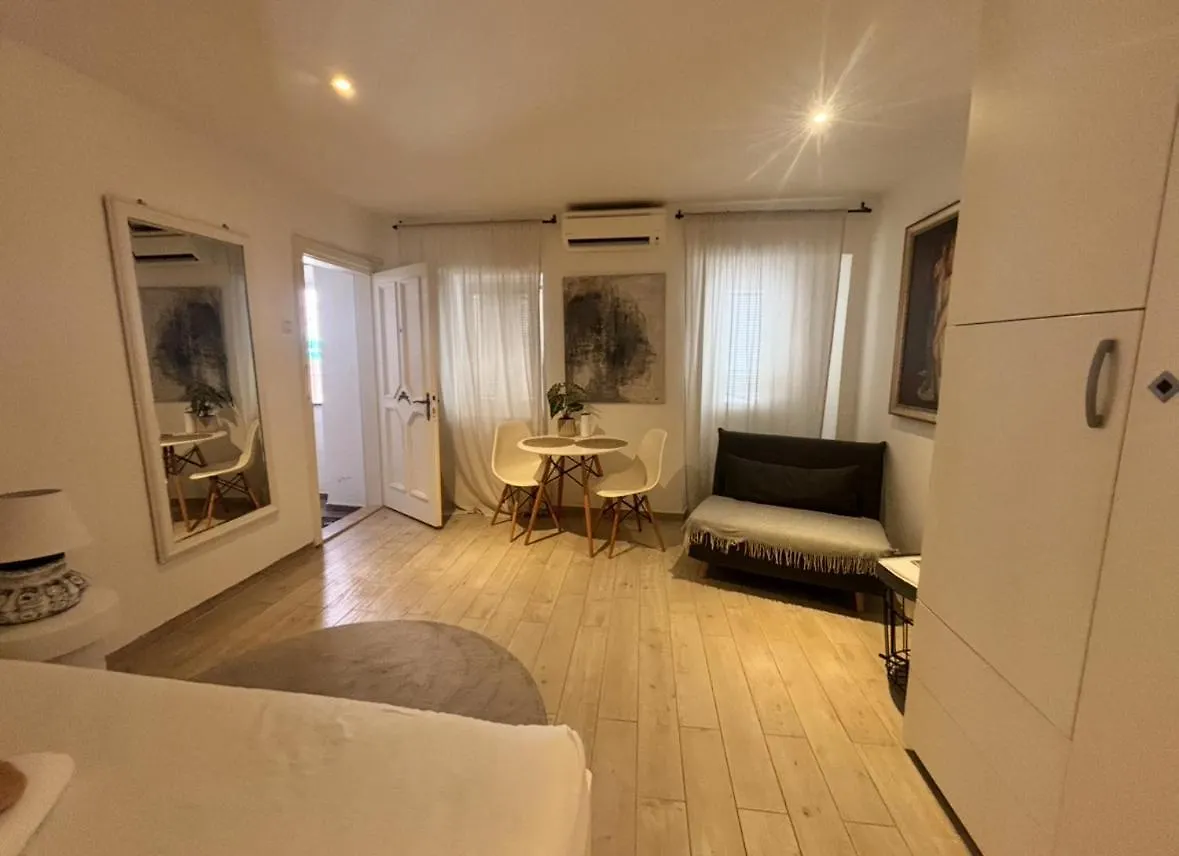 רוביני Noelle Apartment קרואטיה