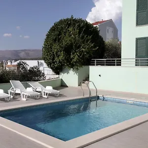 Delta Apartment Trogir