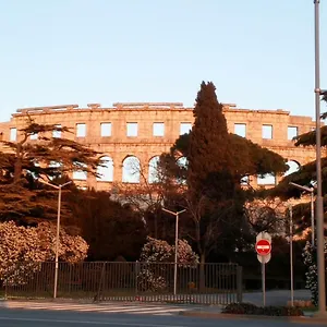 In Center Apartment Pula